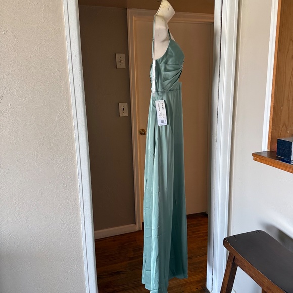 AZAZIE JENNA A LINE PLEATED STRETCH SATIN DRESS A4 BRAND NEW - Picture 6 of 14